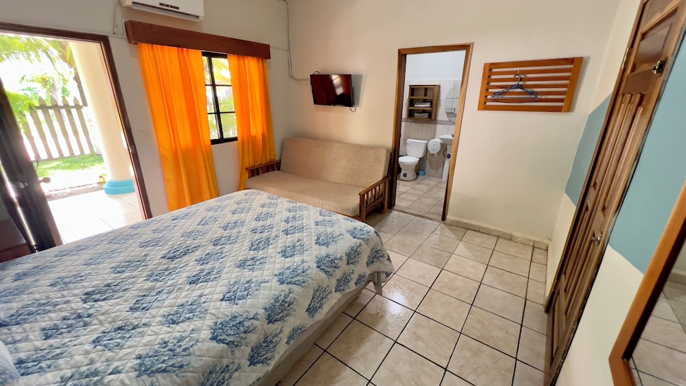 Single Room photo 3