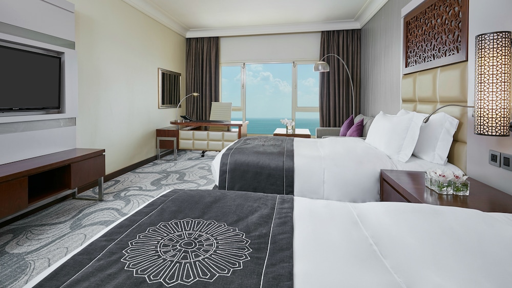 Classic Room, 2 Twin Beds, City View - Photo 1