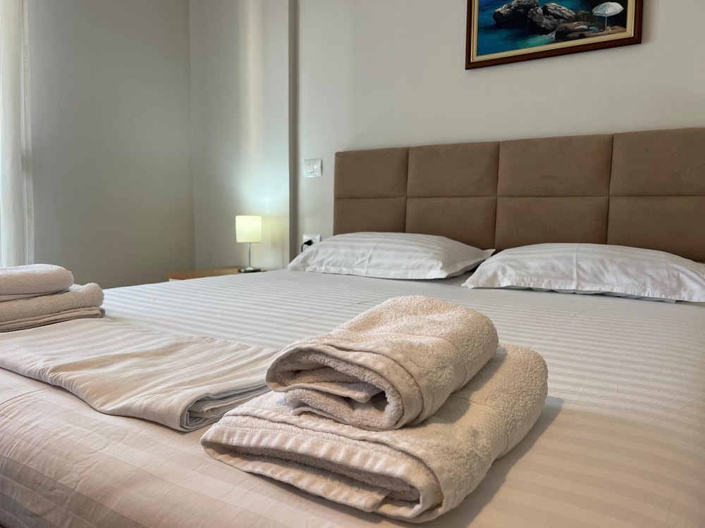 Family Studio, 1 Queen Bed with Sofa bed, Balcony, City View