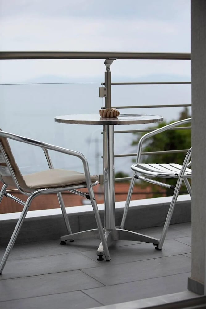 Family Apartment, Beach View