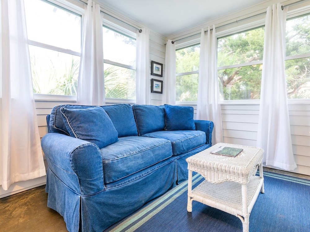 House, Multiple Beds, Kitchen, Garden View