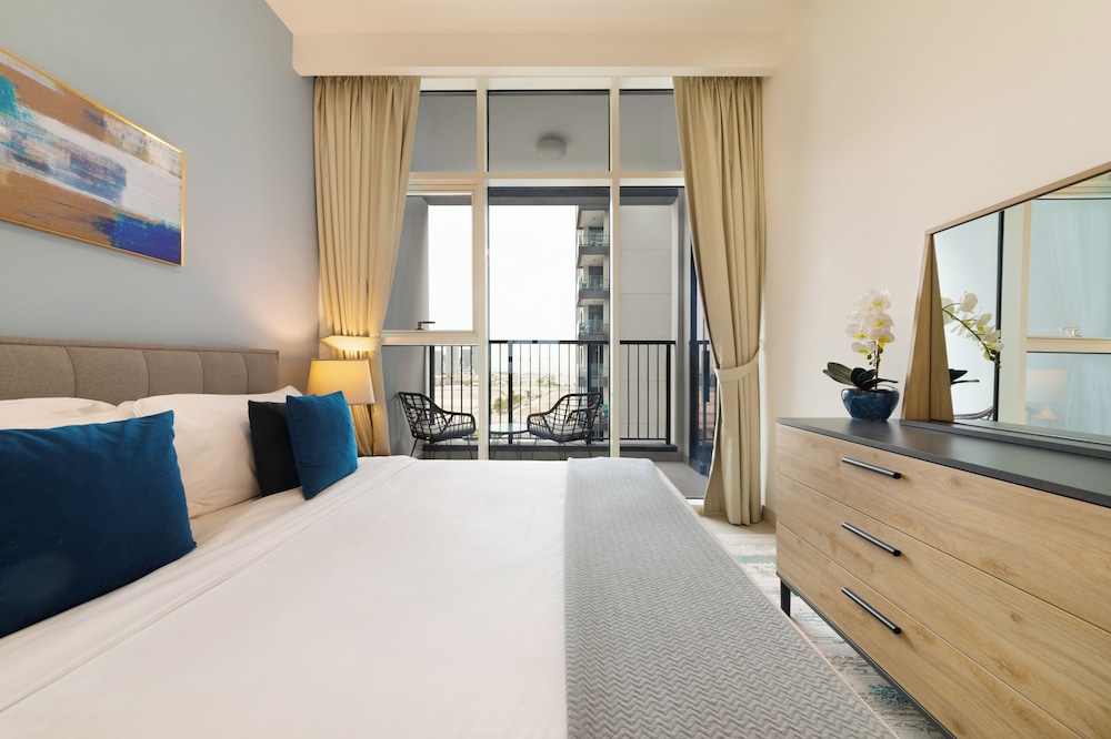 Comfort Apartment, 1 Double Bed, Pool Access photo 3