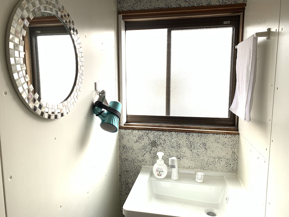Shared Dormitory, Women Only (Up To 4 Person) photo 2