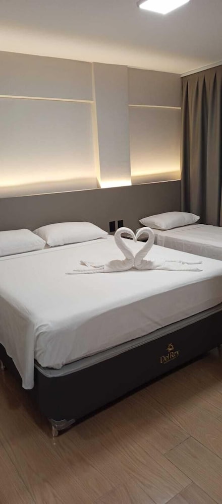Deluxe Triple Room - Photo 1