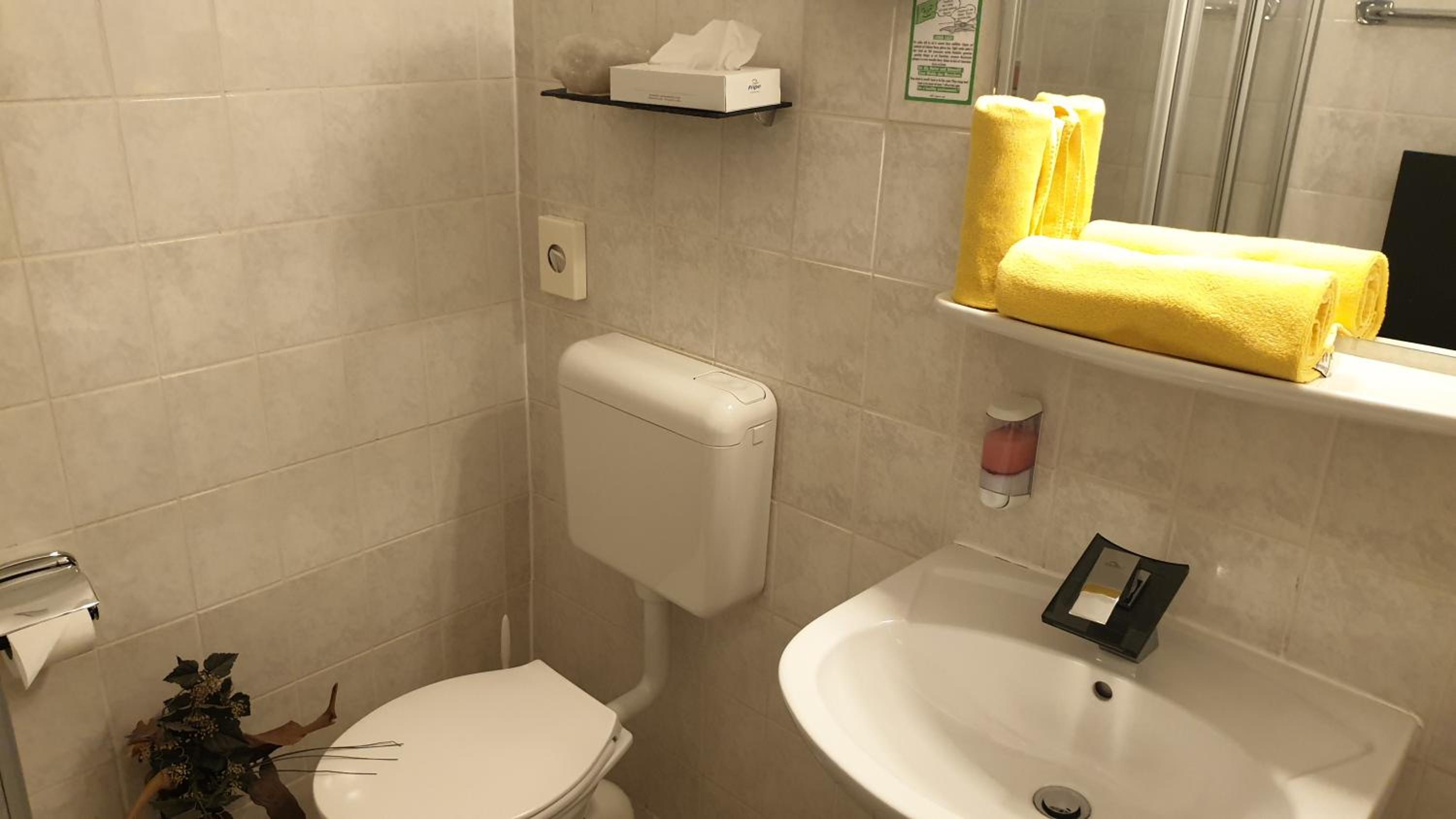 Smart Cube Double Room photo 2