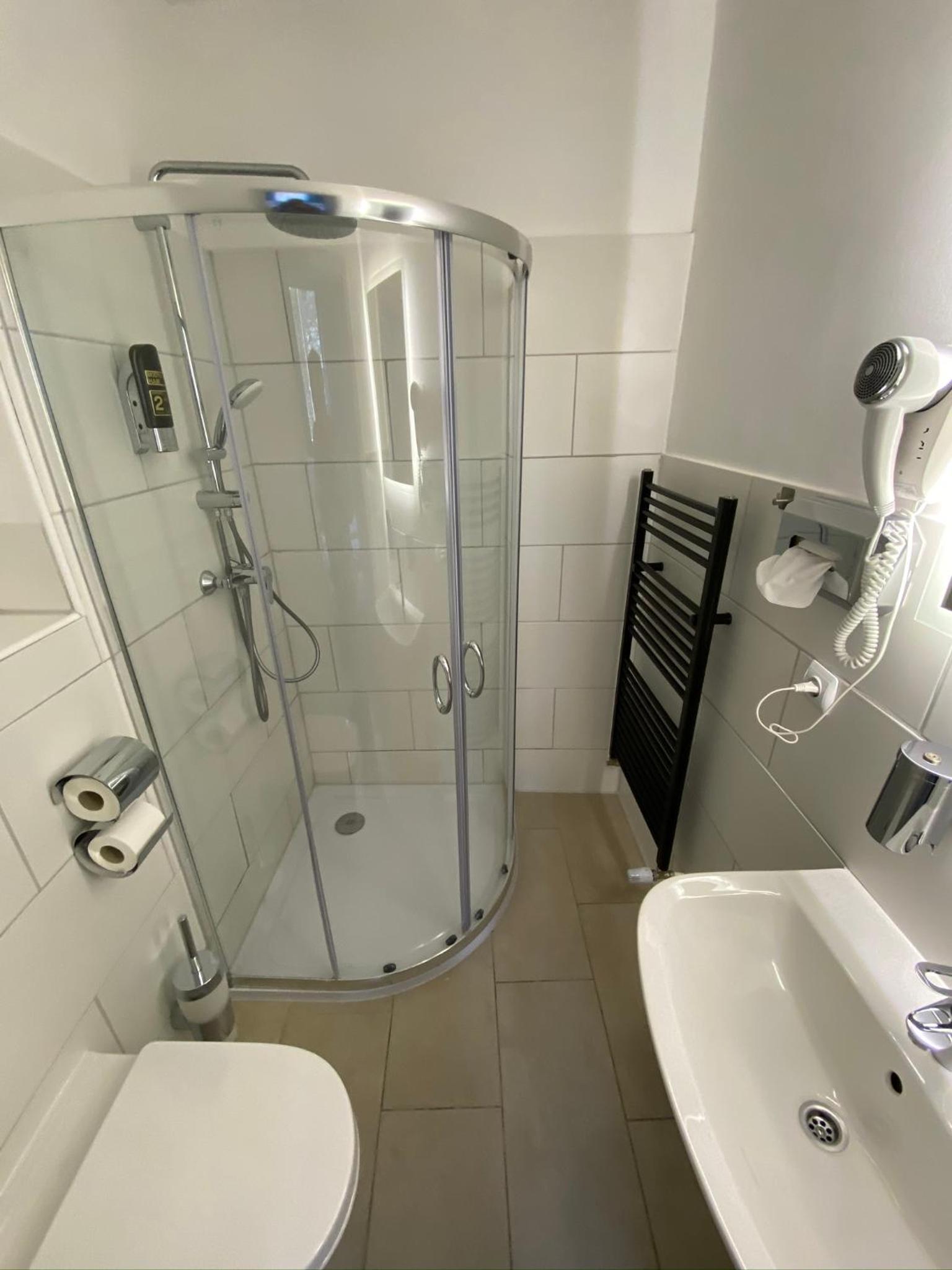 Superior Double Room - Photo 3