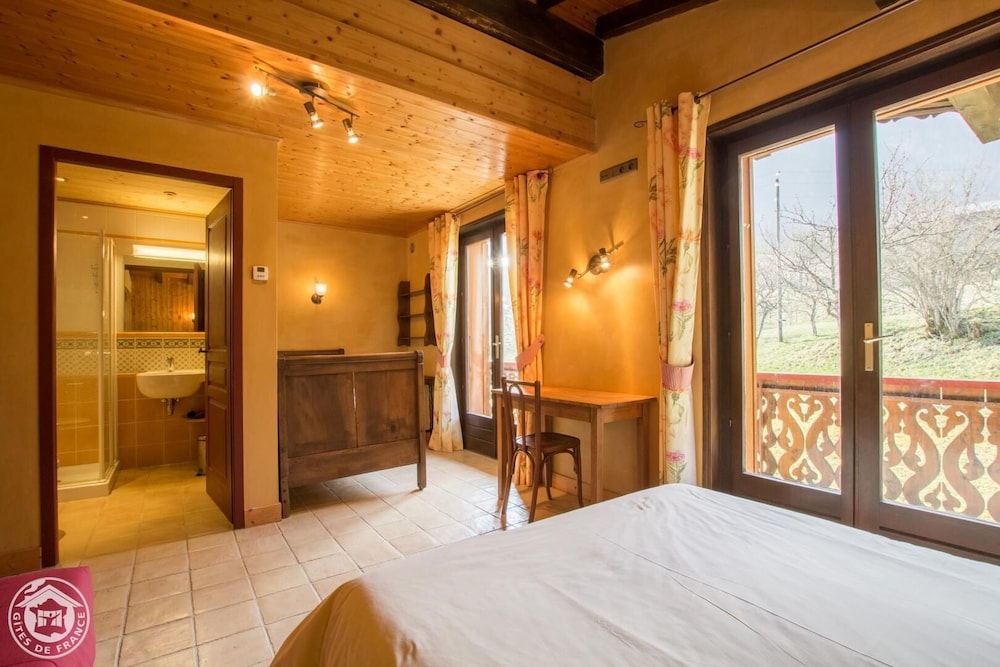 Comfort Triple Room, Ensuite (3 - Automne) photo 3