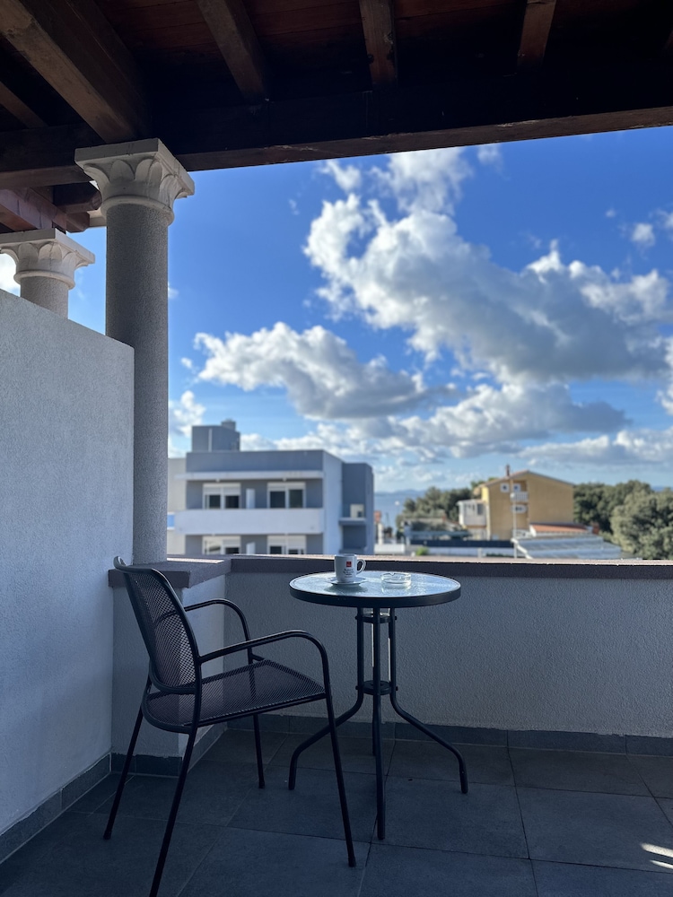 Room Comfort with sea view for 2