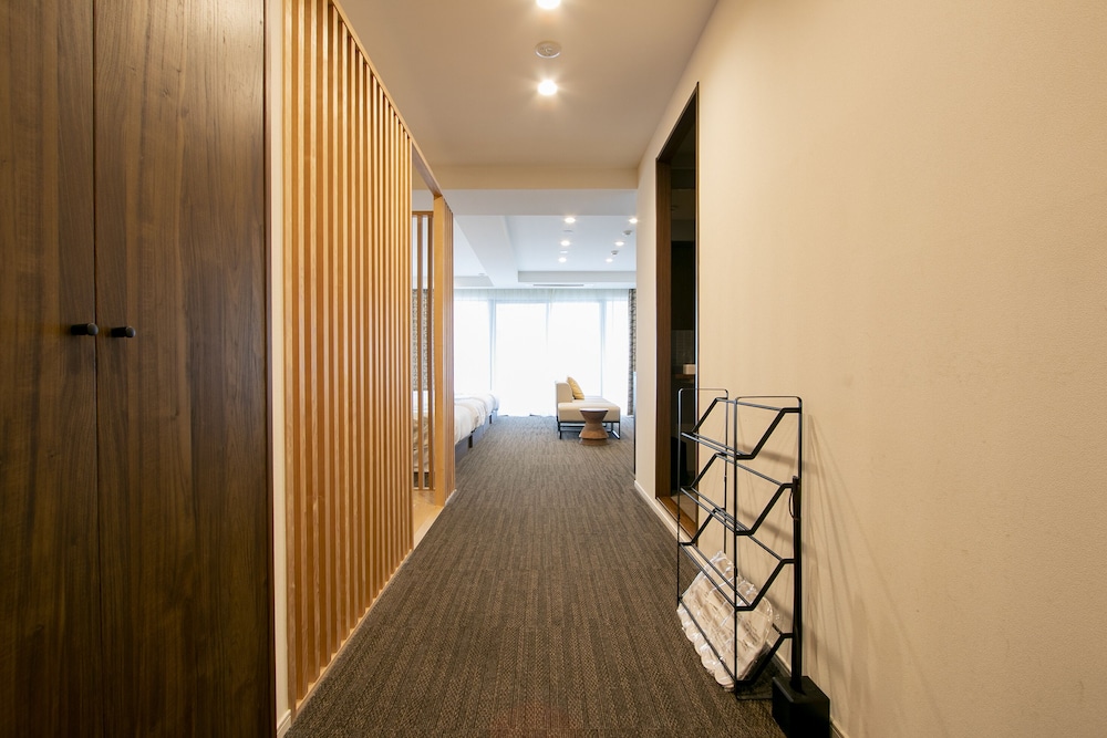 Superior Room (58sqm / For 6 People), Non Smoking photo 2