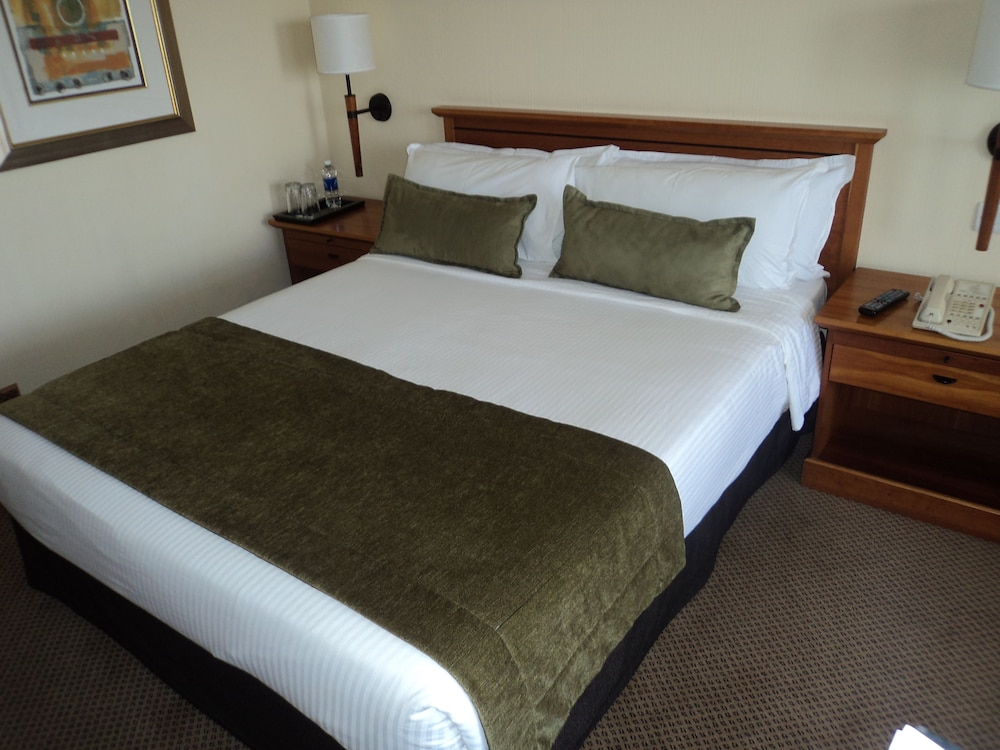 Executive Room, 2 Twin Beds, City View photo 3