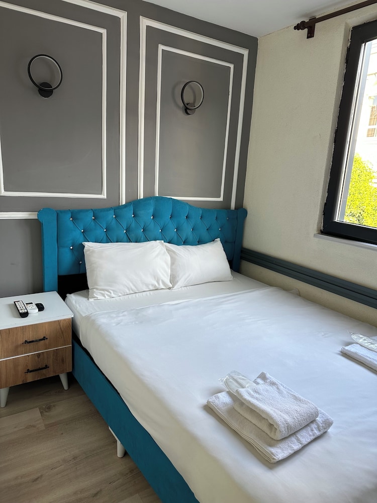 Economy Room photo 1