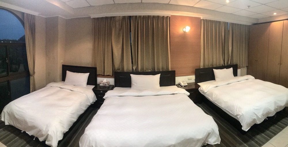 Standard Triple Room photo 2