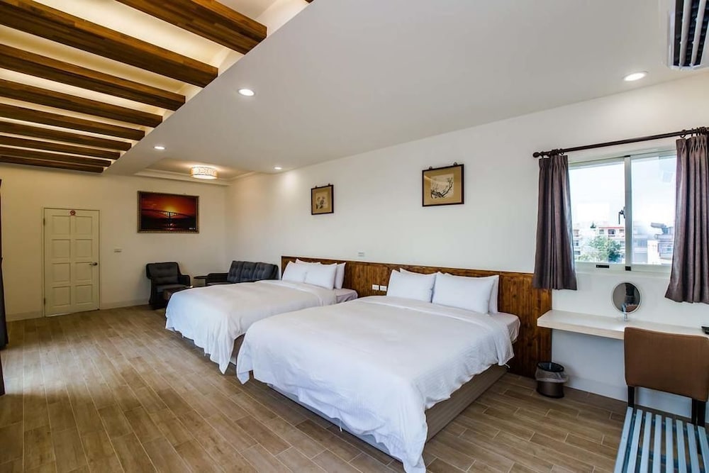 Deluxe Quadruple Room photo 1