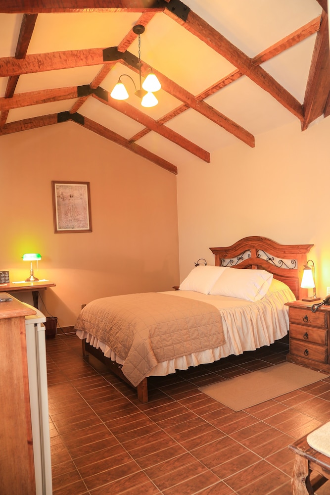 Standard Twin Room photo 2