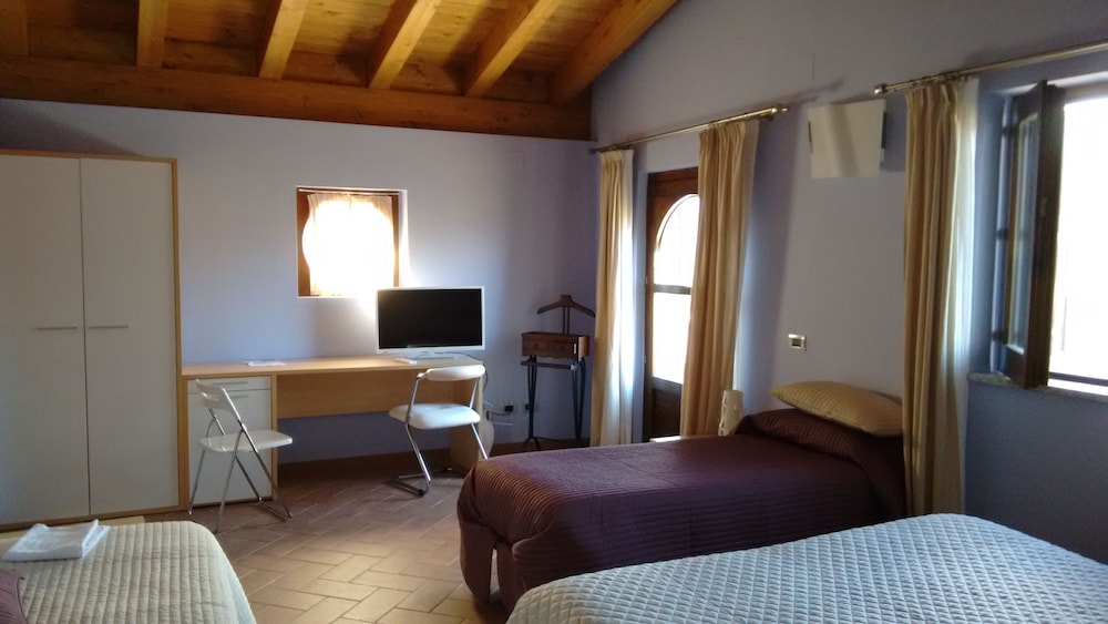 Quadruple Room photo 1