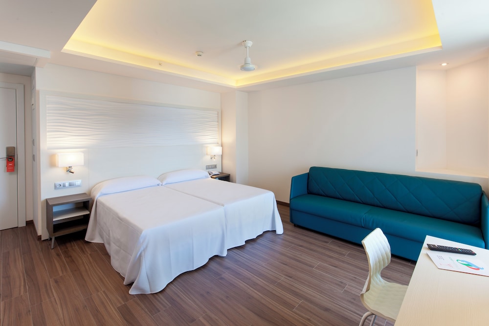 Habitación Familiar con Vista al Mar (Uso Individual)