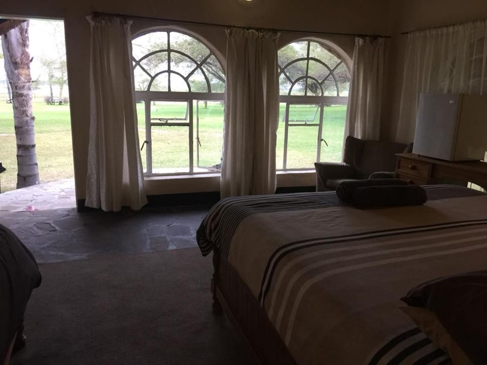 Basic Chalet photo 2