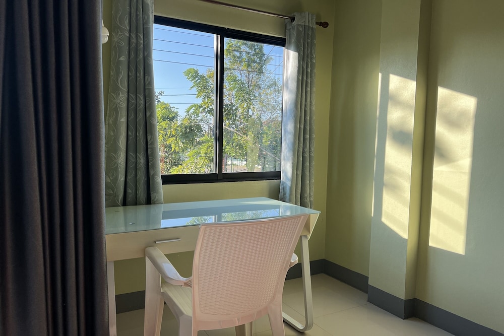 Deluxe Twin Room - Photo 14