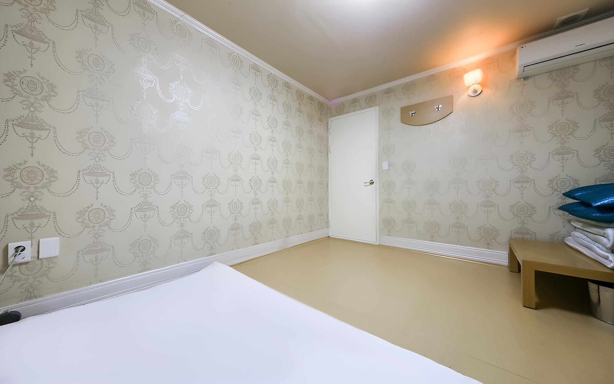 Room (Ondol) - Photo 2