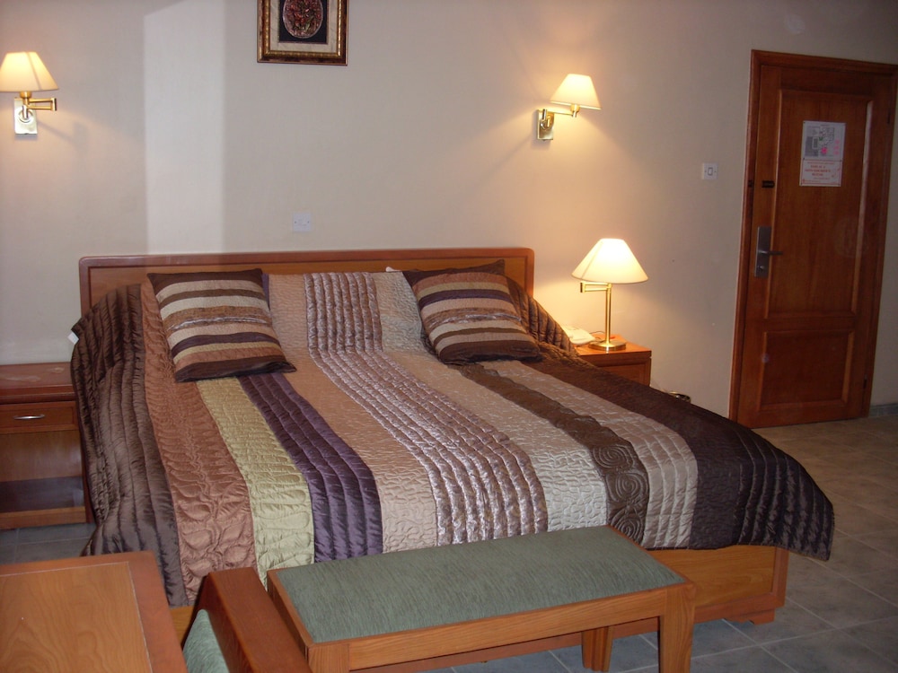 Presidential Suite photo 1