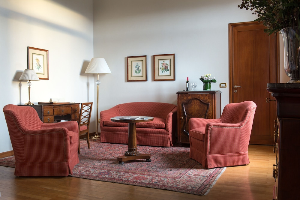 Junior Suite (Premier)