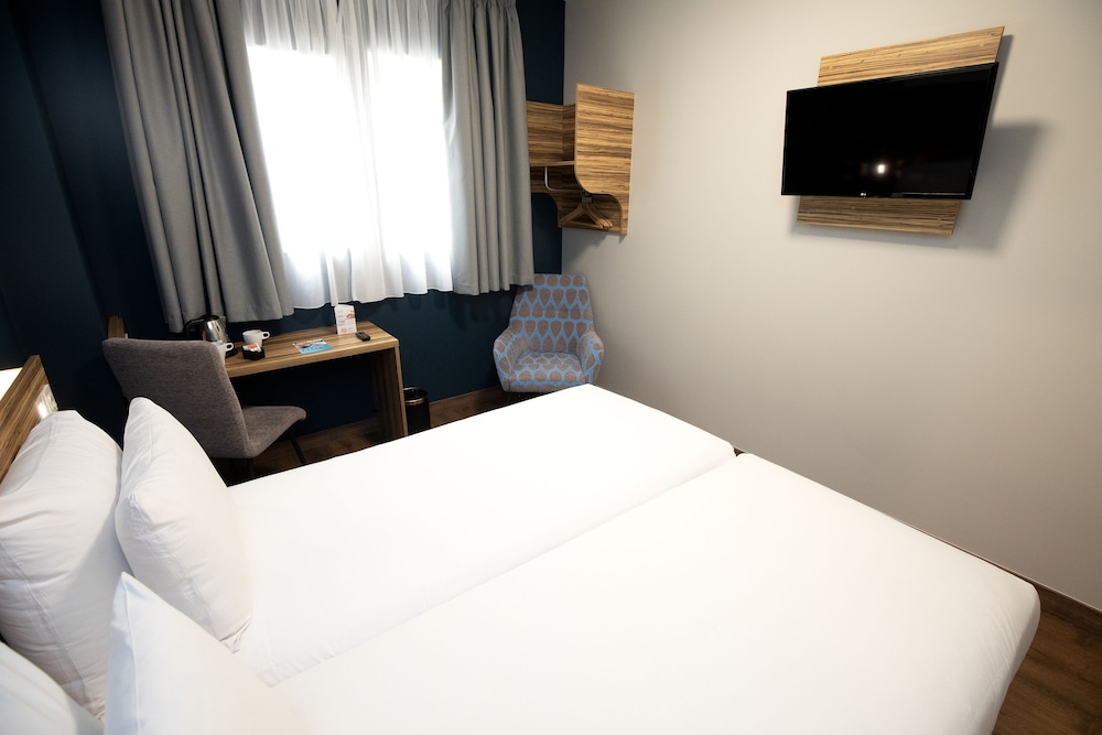 Twin Room (single use) photo 3