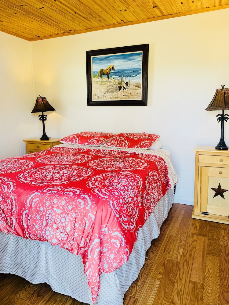 Premium 2 Bedrooms Waterfront Cottage, Full Kitchen photo 1