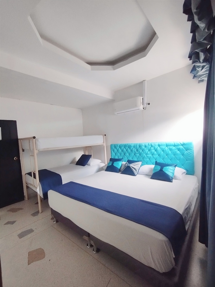 Superior Quadruple Room photo 1
