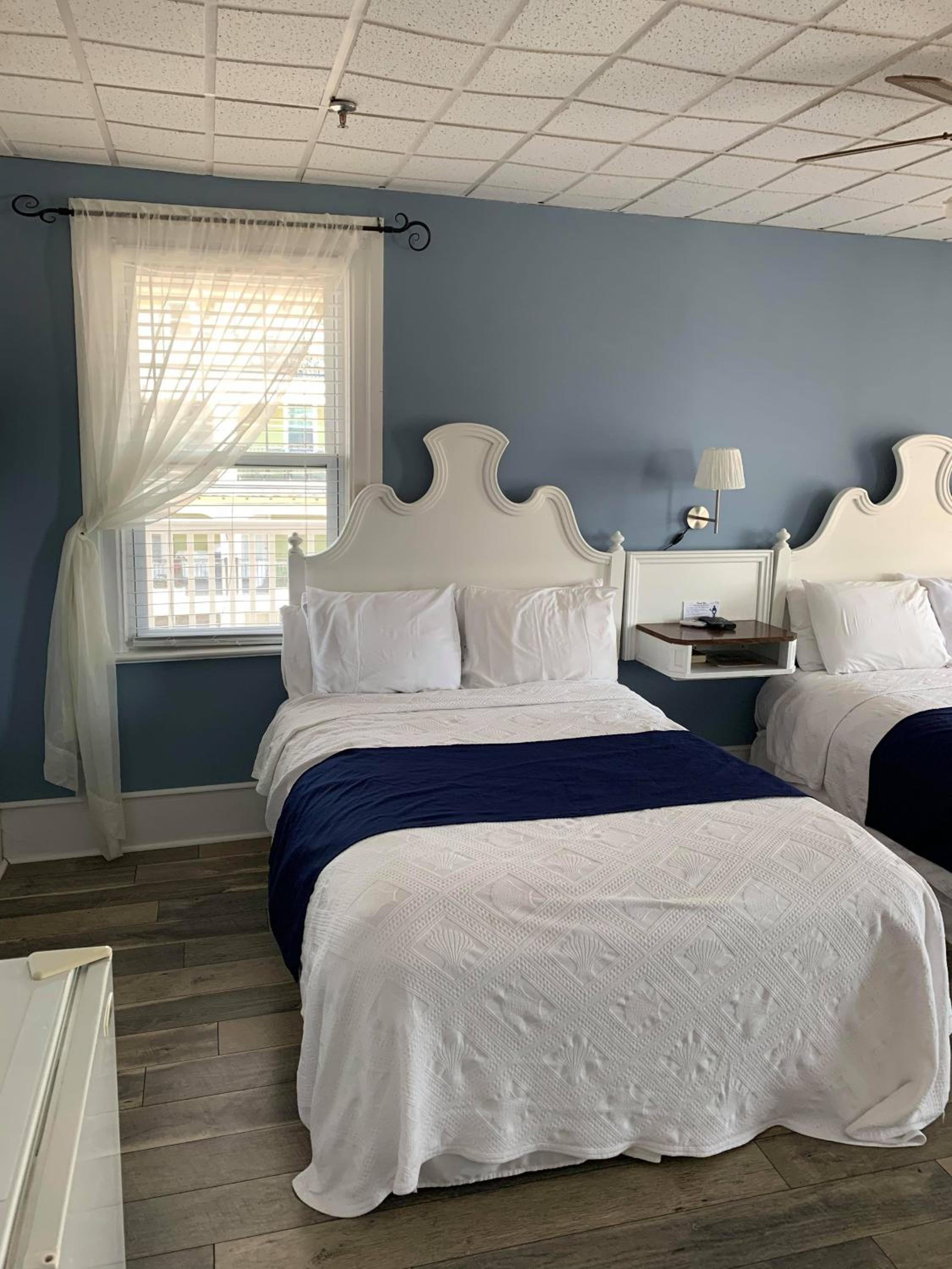 Deluxe Double Room with Balcony and Sea View