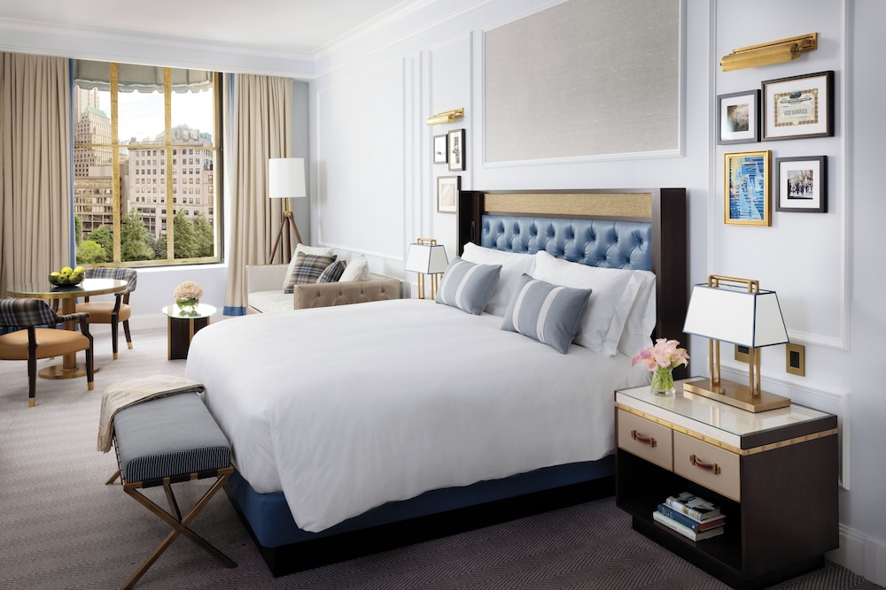 Club Room, 1 King Bed, Park View - Photo 4