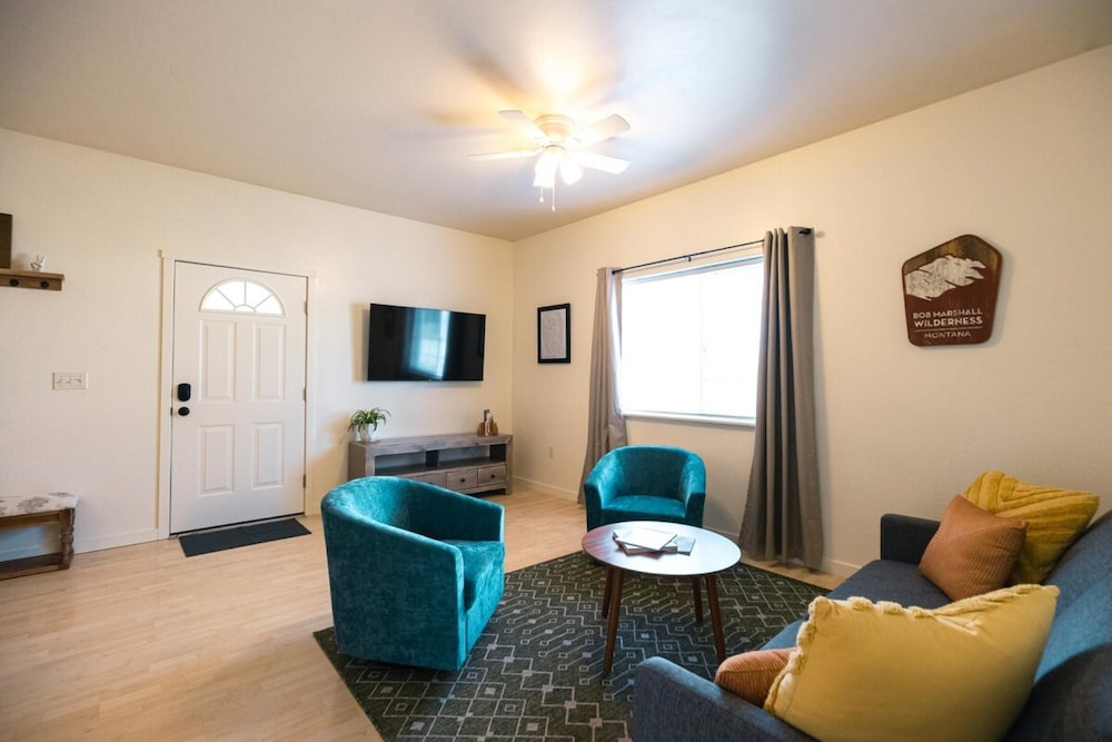 Apartment photo 2