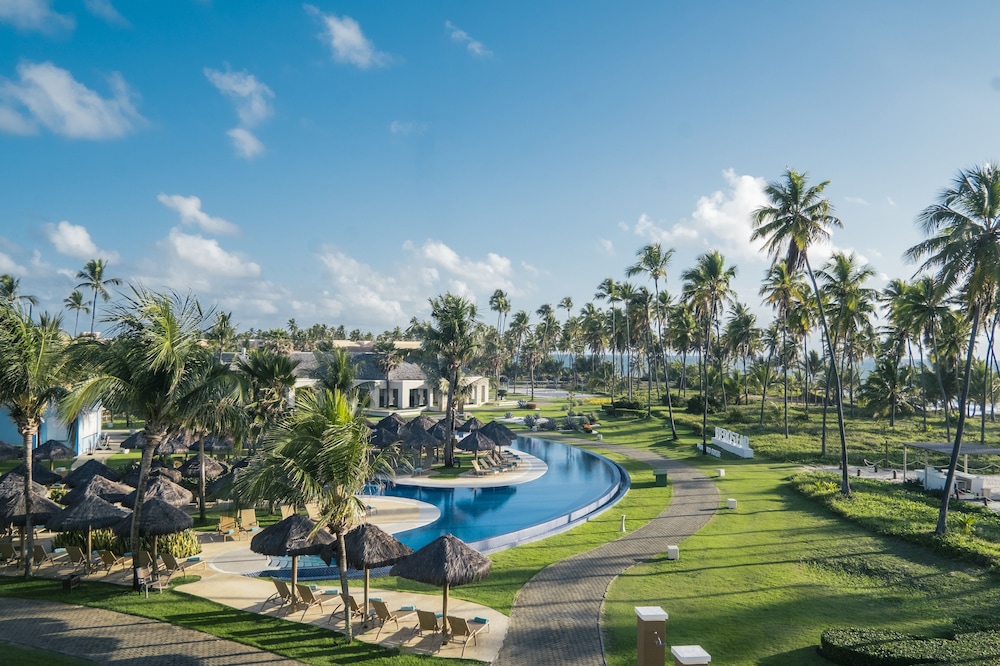 Junior Suite Pool View (2 Children Under 12 Years Old Included) photo 3