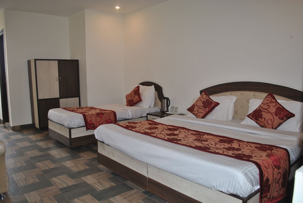 Family Triple Room photo 2