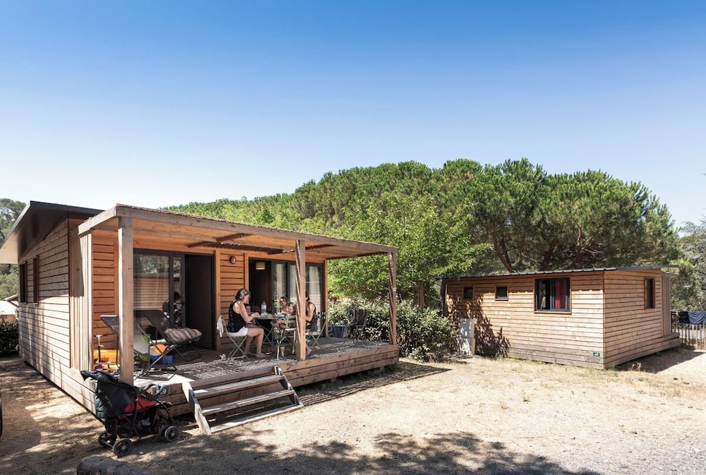 Family Chalet photo 1