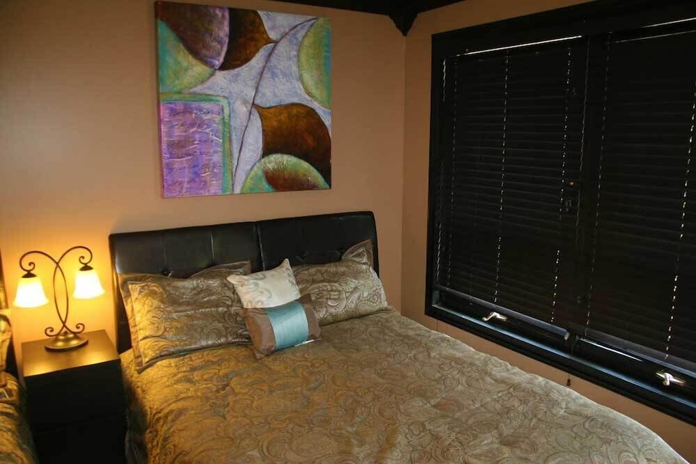 Room, 2 Queen Beds photo 1