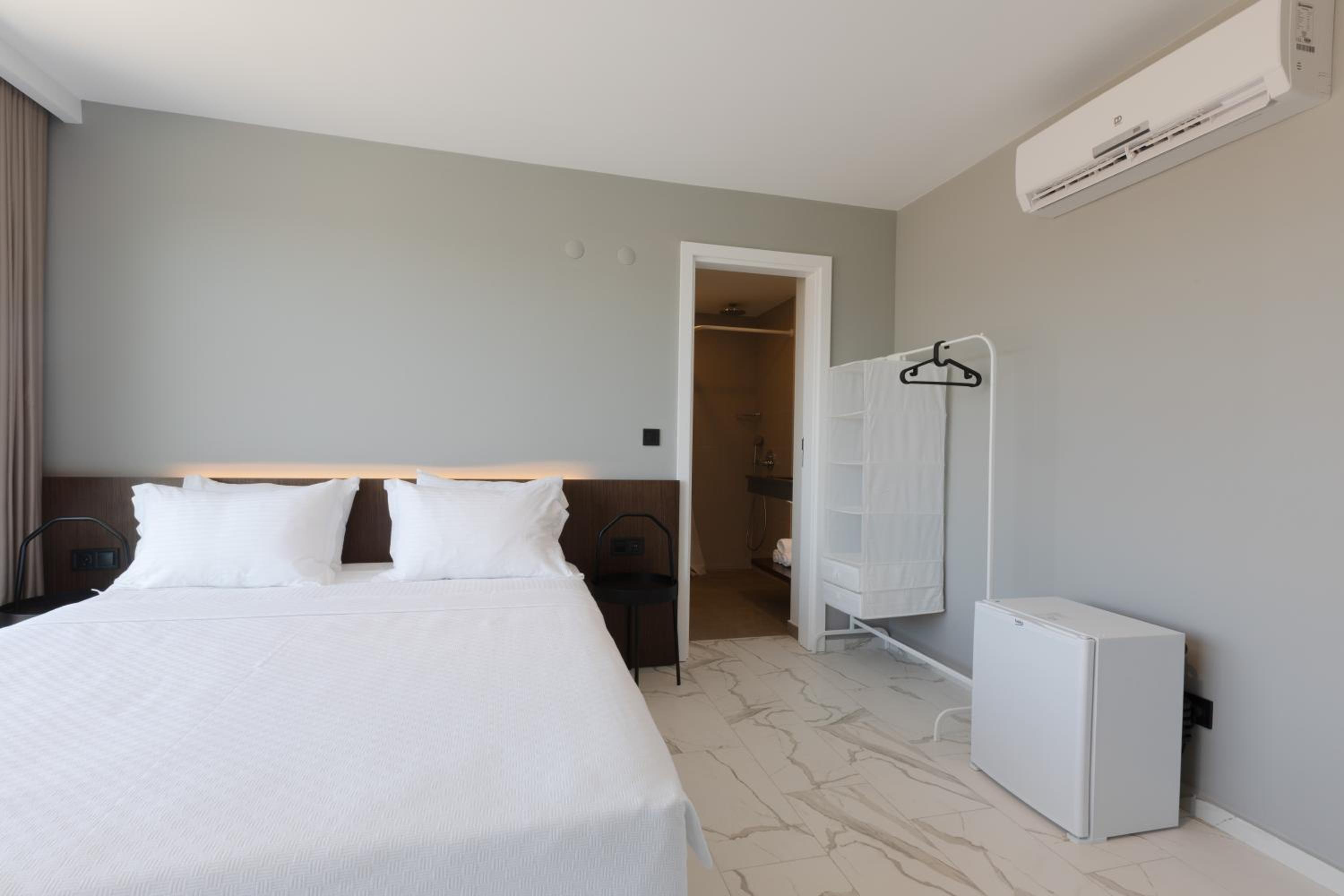 Superior Double Room - Photo 5