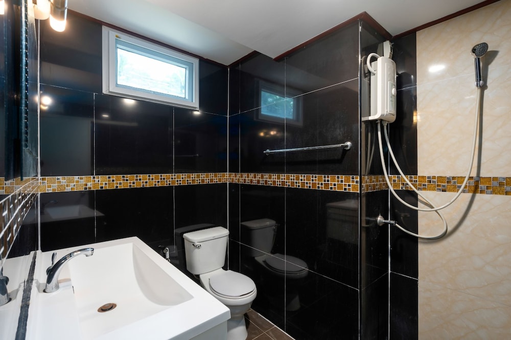 Standard Room, Ground Floor photo 2
