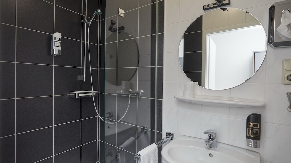 Classic Triple Room photo 2