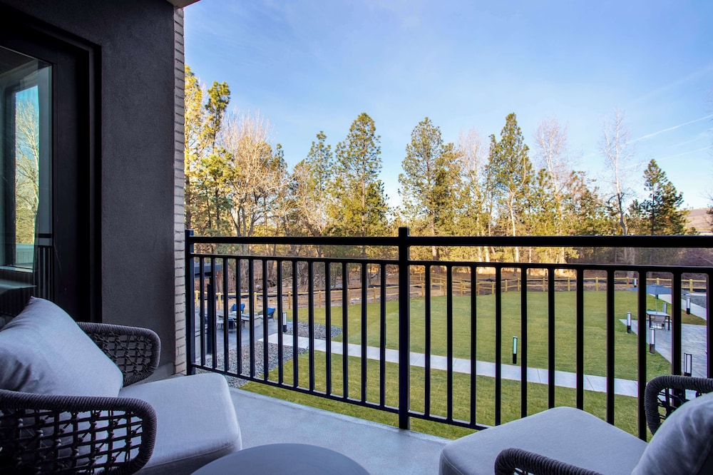 Room, 1 Bedroom, Accessible, Bathtub (Washer & Dryer) - Photo 4