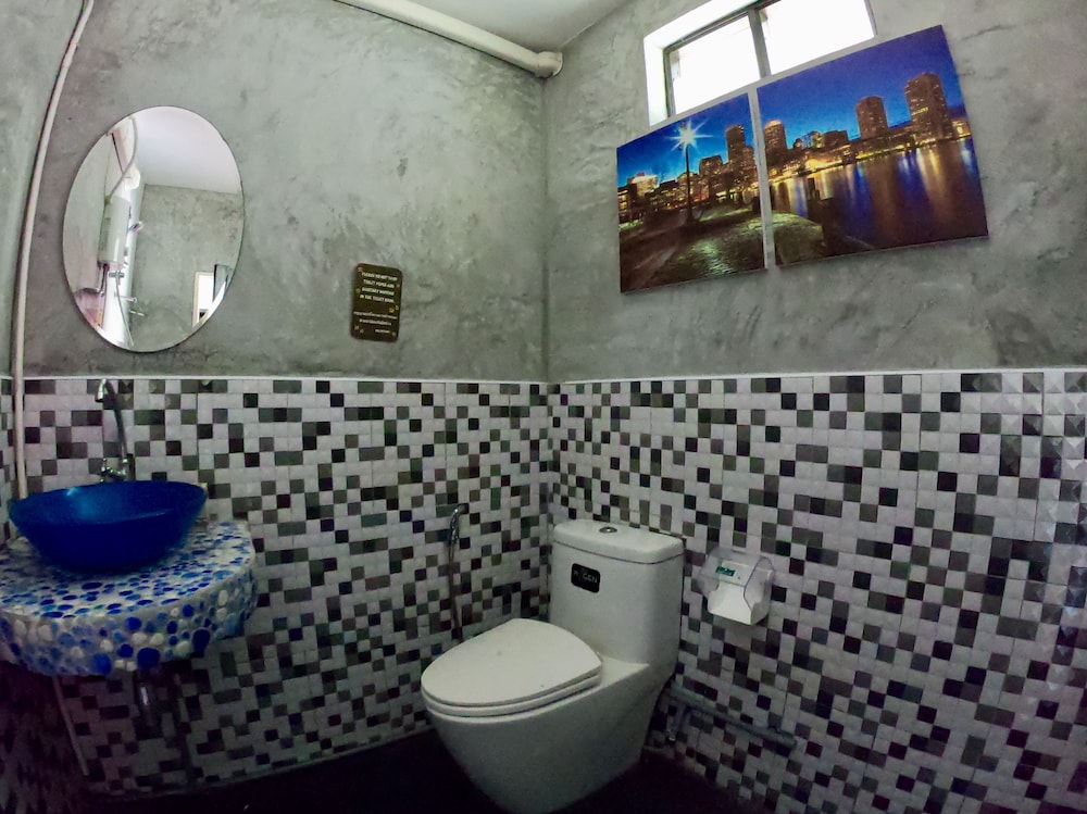 Deluxe Double Room With Balcony photo 3