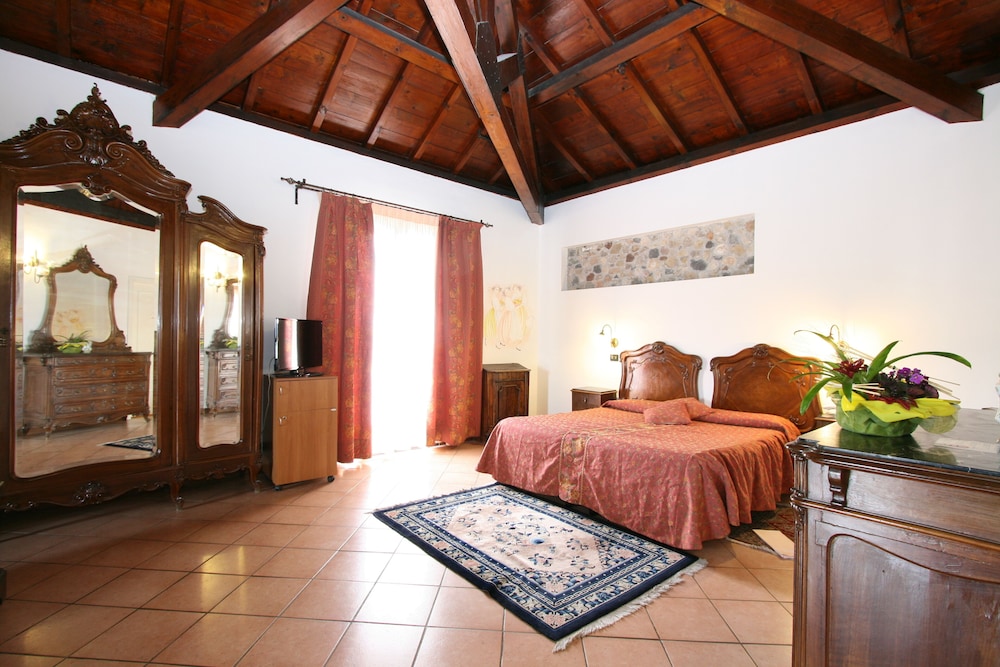 Panoramic Suite - Photo 1