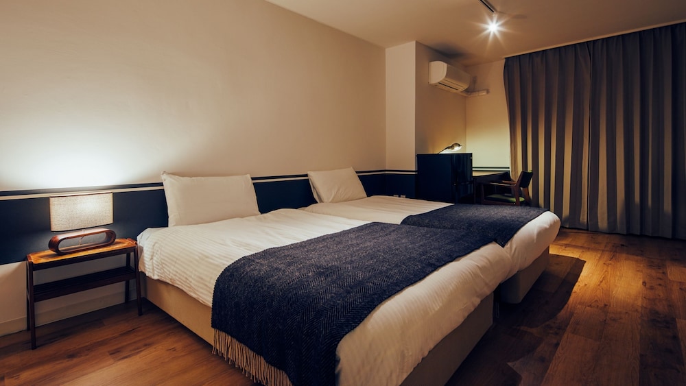 [Private Bathroom] Theater King or Twin Room