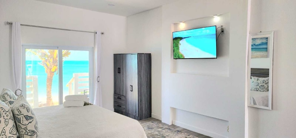 Luxury Studio Suite photo 3