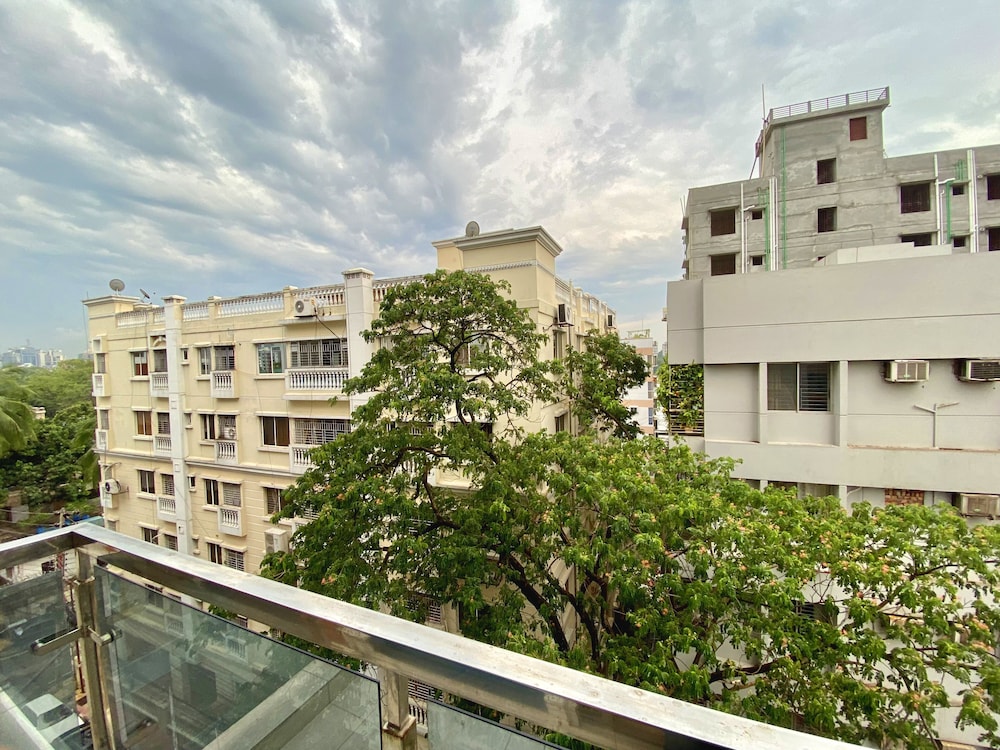 Executive Double Room, City View - Photo 3