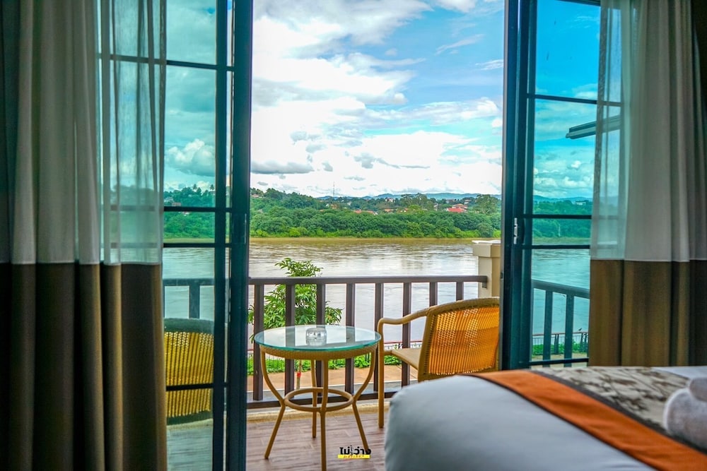 Resort River View - Photo 5