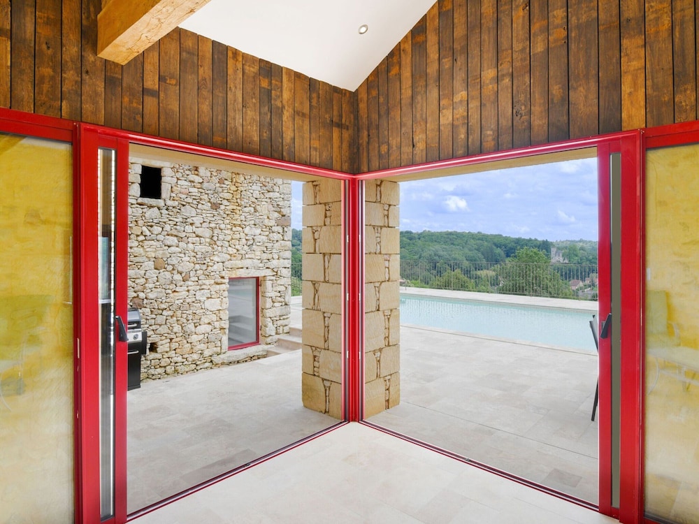 House photo 2