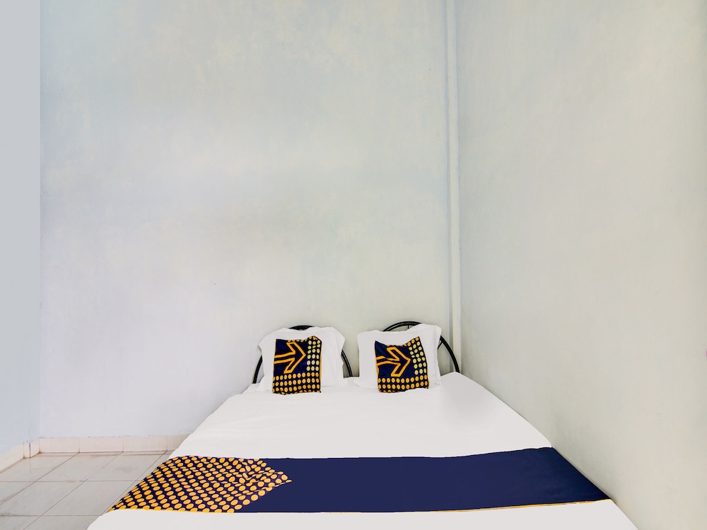 Double Room - Photo 13
