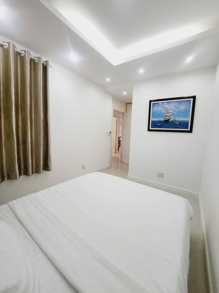 Deluxe Apartment photo 2