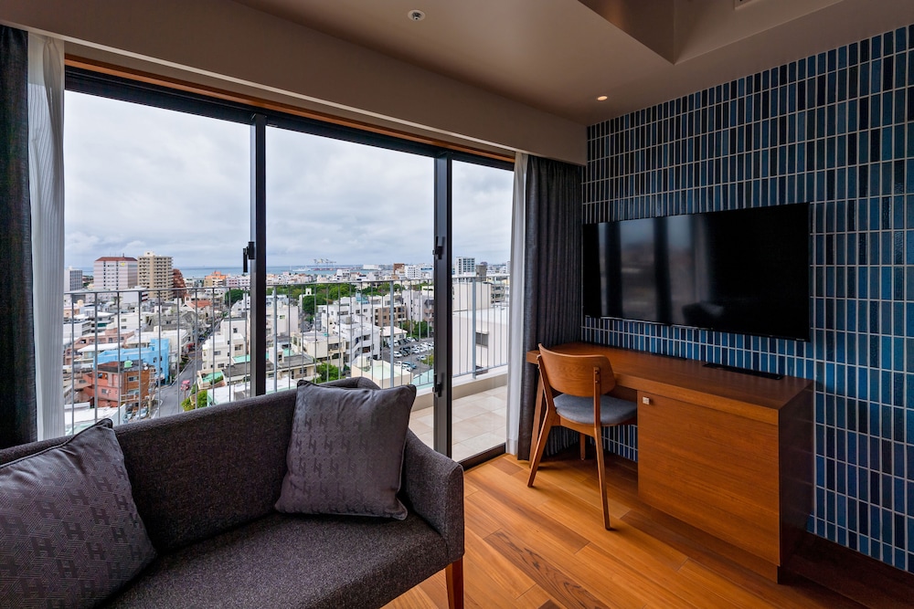 Terrace Twin Room, Non Smoking - Photo 12