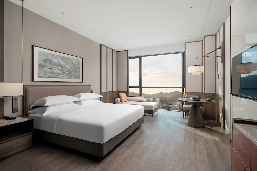 Comfort Single Room, Lake View